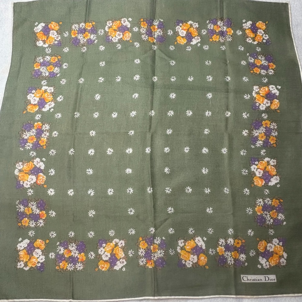 Vtg CHRISTIAN DIOR  Handkerchief Flower Bouquet Cotton Blend Green 18"